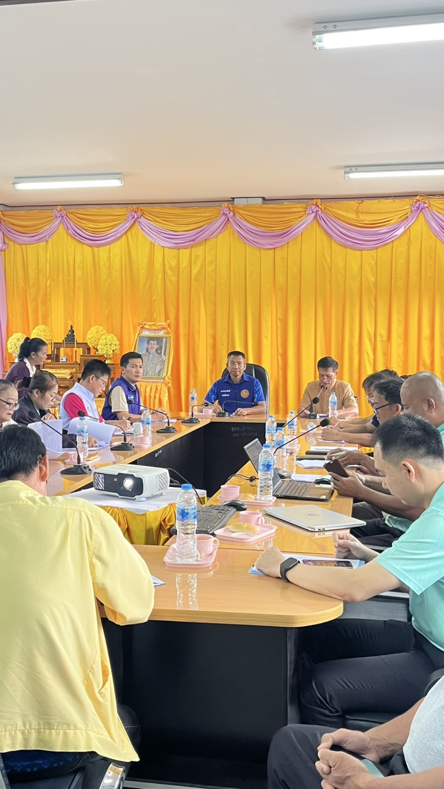 อบต.คำบก นำโดยนายเชาวน์วัศ สลางสิงห์ ร่วมประชุมกับ พชต.ตำบลคำบกและ พชอ.อำเภอคำชะอี เพื่อติดตามการพัฒนาคุณภาพชีวิตระดับตำบลและอำเภอ โดยมีนายนราวิชญ์ มณีฤทธิ์เป็นประธานฯ